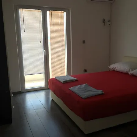 House Miljak Apartment *