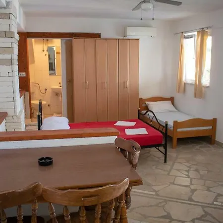 Apartment House Miljak